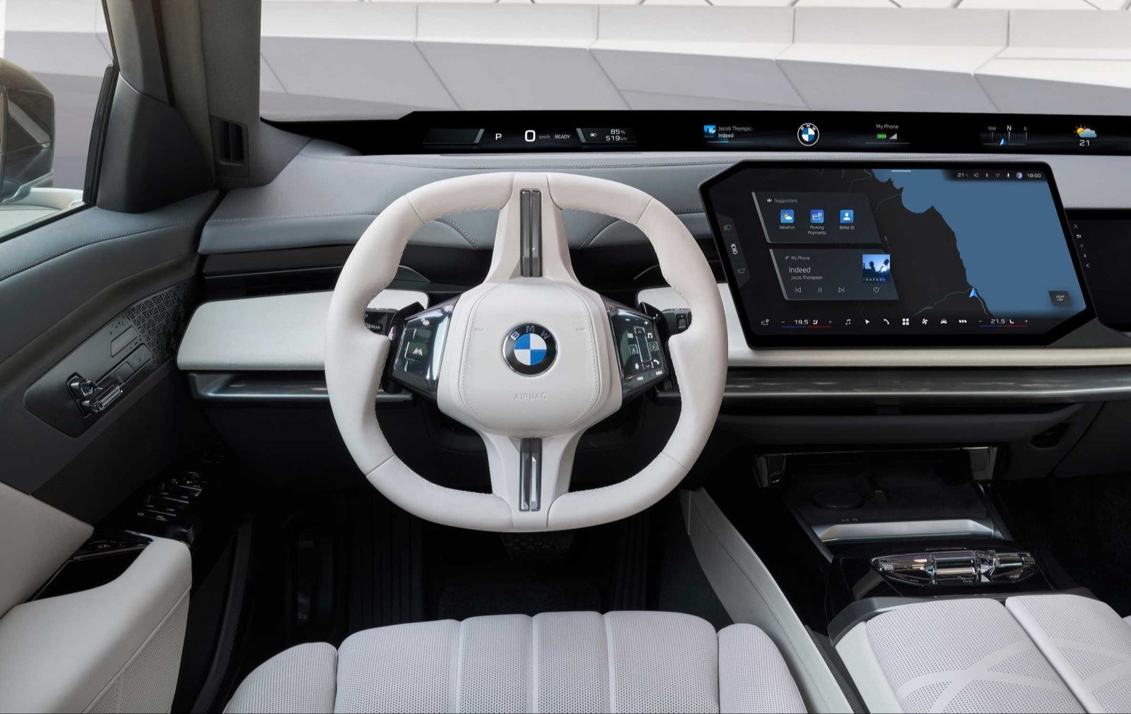 더 뉴 BMW 7시리즈 운전석과 중앙 디스플레이